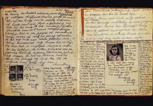 Diario de Ana Frank abierto